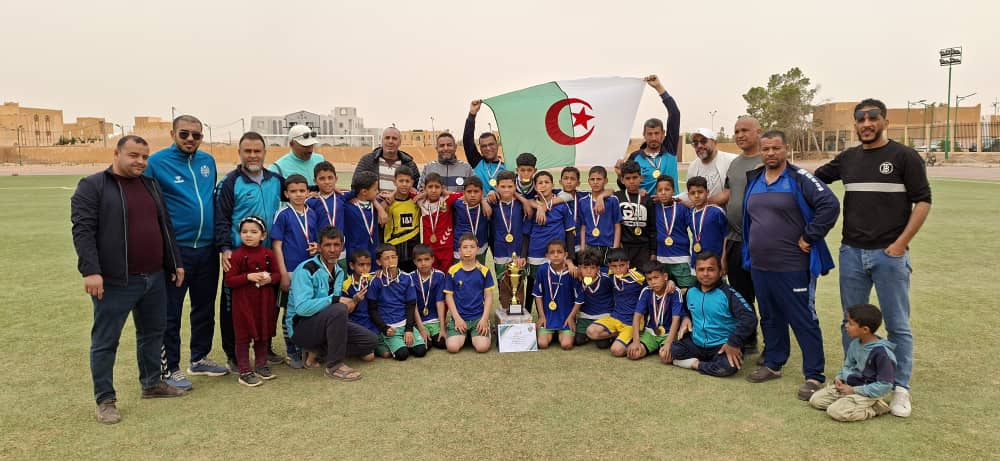 تتويج أكاديمية الرمال القرارة بطلا لصنف U11