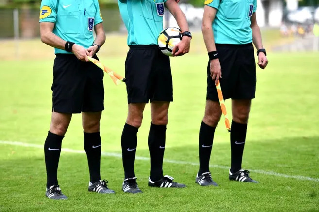 قائمة الحكام الولائيين للموسم الرياضي 2022/2023